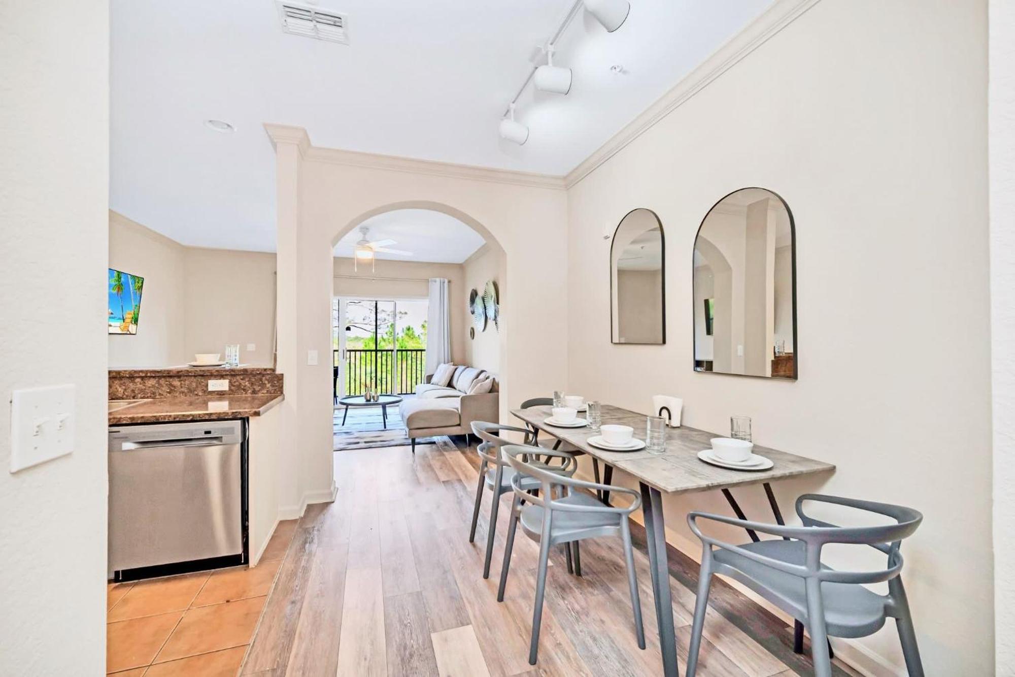 Bright Condo - 2Br With Pool & Hot Tub, Near Disney! 奥兰多 外观 照片